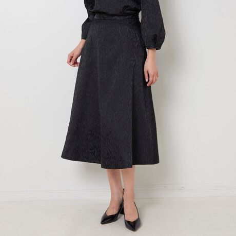 [^ԁF30-52-08-930]򊴂̂WK[hnŎdĂXJ[gB悢nACVGbgGKgȕ͋Co܂BEGXg㕔̓SdlŒ߂ȂATCht@Xi[݂邱ƂŒEȒPBgbvXCX^Cŋrʂ҂łAfނ̃vI[o[ƃZbgAbvX^C߂łBEJ[WJ̓ubNETCYWJ1(M)9E3(2L)13