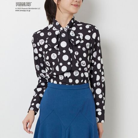 [^ԁF30-52-01-557]PEANUTSR{2eBmg[̃_hbgɃXk[s[ƃs[ibcEMO`fUCluEXBăn̂{E^C炤ƂŁA{̃{[ɕωĊy߂܂BƔG̗ǂ|GXefނ͂ꂪNȂ̂͂̂ЂƂBꖇ͂AC[hX^CłfłACełBEzCgEXgb`ȂEJ[WJ̓zCgAubNETCYWJ0(S)7E1(M)9E2(L)11E3(2L)13E4(3L)15E5(4L)17