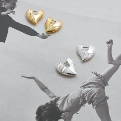 [^ԁF4134-50029]yKetty CheriezghAقǂ悭GbWt@bVObYɓuhBGKgŐꂽiȃACerI[YiuȉiŒāBȂꊴ̂lȂՂn[gsAX𖡕ɂāPOINTlȕ͋CYՂƂ^̉n[gsAX́Aݍނ悤Ȍ`Ńn[gVѐŜfUĆBVo[ƃS[ĥQFWJłBÂ}n[g`[tŁAl킢ĂsAXłBiAG̃ghĂ̂łЂƂ͎Ă}XgACeBFABRICA^JA`^|XgjbgAE^[Ƃ݊mɂ}b`悤ȁA~̃R[fɎꂽn[g`[tBgɒ邾ŋCオ肻ȁAƂ߂fUCBVvȃfUCŁAp[eB[ɂAfC[[XɂgpAI[V[YňpłACełB摜̏i̓TvƂȂ܂̂Ŏۂ̏iƎdlAHATCY኱قȂꍇ܂Bql̃j^[ɂۂ̂FƑقȂꍇ܂BBe󋵂̓ɂAFقȂČꍇ܂B֘A[hFketty Ketty Cherie PeBVF[ fB[X 2025t 2025SS t t  V lR[f  