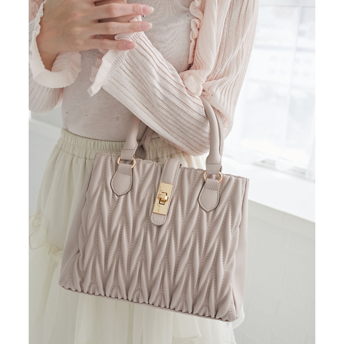 SLOBE IENA SLOBE スクエアバッグ　大人気bag SLOBE IENA（スローブイエナ）の「《WEB限定/追加5》SLOBE