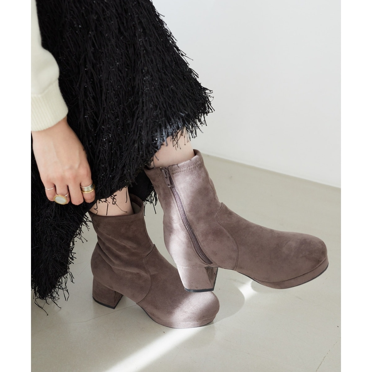 [}C]tJtJq[Xgb`u[c/}WFXeBbNSiMAJESTIC LEGONj C/O[