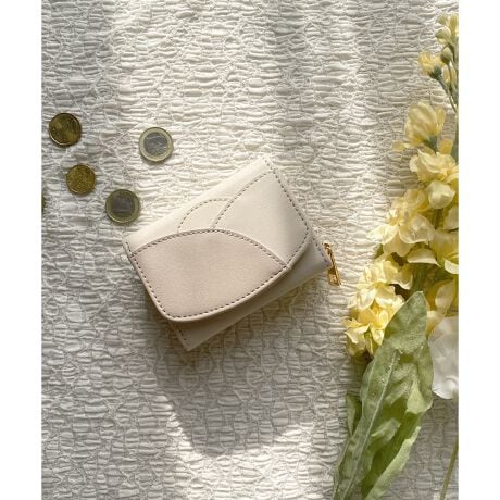 [^ԁF1052108902]`[bvfUC炵O܂̃~jEHbgBfUC`[bṽfUCƃtF~jȔzFJ[킢O܂zB^Ȃ@\͗炸AڂACeBRCpt@Xi[|Pbgƕ̃J[hEp˔Ă܂BՂ[ł[̃J[h|PbgĂALbVXhɂ߁BTCY^ŁAЎɎ܂TCYB߂̃obOɂۂ܂îCɓo^ ēגʒm̂킸AȃvCX_Ȅ󂯎邱Ƃł܂BЂo^Tvł̎BëׁAiƎdlقȂꍇ܂Bi̐F́ABeꏊ̂ȂǂɂFČꍇ܂B܂Aql̂g̃j^[ȂǂɂFقȂČꍇ܂B\߂̏ゲB̏iWEB̔iƂȂĂ܂B