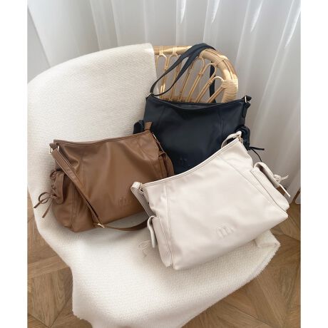 [^ԁF1057126502]eʂȂ̂ɌyʁI_炩̖\obOfUCPCeʂȃobOBTCh̃|Pbgɂ̓hXgfUCꂩ킢炵vXBX}zA[͔Qł炩ȍfނȂ̂ŁAו͒̂VGbgAוȂ͂ƍۂVGbgɂȂ܂BV_[͎΂ߊ|ł钷܂ŐL΂Ƃł̂ŁAוłSłTCYPCP[XAzA|[`ȂǂoʊwAʋ΂ɕKvȃACe\Ɏ[łTCYłBF57`110cmX^COԕ`FbÑBe[WR[fɍ킹ƃghCɑĂ߂łBîCɓo^ ēגʒm̂킸AȃvCX_Ȅ󂯎邱Ƃł܂BЂo^Tvł̎BëׁAiƎdlقȂꍇ܂Bi̐F́ABeꏊ̂ȂǂɂFČꍇ܂B܂Aql̂g̃j^[ȂǂɂFقȂČꍇ܂B\߂̏ゲB̏iWEB̔iƂȂĂ܂B