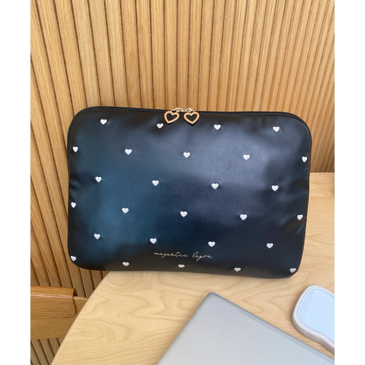 [}C]manyn[gPCP[X/}WFXeBbNSiMAJESTIC LEGONj ubN