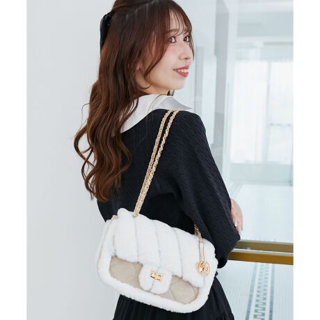 [^ԁF1057125307]~ɂ҂ȃtFCNXG[hƃt@[gp[gobOBfUCڍꋉ̃fUCŏqUPԈႢiV́ALeBOV_[obOBLeBÕXeb`{tFCNXG[ht@[̉肪ƂĂL[gȋGߊ_̃ACeB̎q炵RpNgȃTCYȂAL߂̃}`Ŏ[łႢ܂Bɂ|Pbg2tAׂ[\ɁÎ`F[pV_[xgȂ̂ŃANZT[oŎ̂TCYRpNgȂ}`̂500mlybg{g[\IV_[XgbvF57`99cmX^COSƂ߂H~V[ỸCxgf[gɂ҂IîCɓo^ ēגʒm̂킸AȃvCX_Ȅ󂯎邱Ƃł܂BЂo^Tvł̎BëׁAiƎdlقȂꍇ܂Bi̐F́ABeꏊ̂ȂǂɂFČꍇ܂B܂Aql̂g̃j^[ȂǂɂFقȂČꍇ܂B\߂̏ゲB