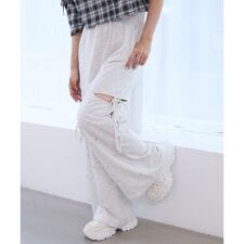 スリット入りキラキラスウェットパンツ