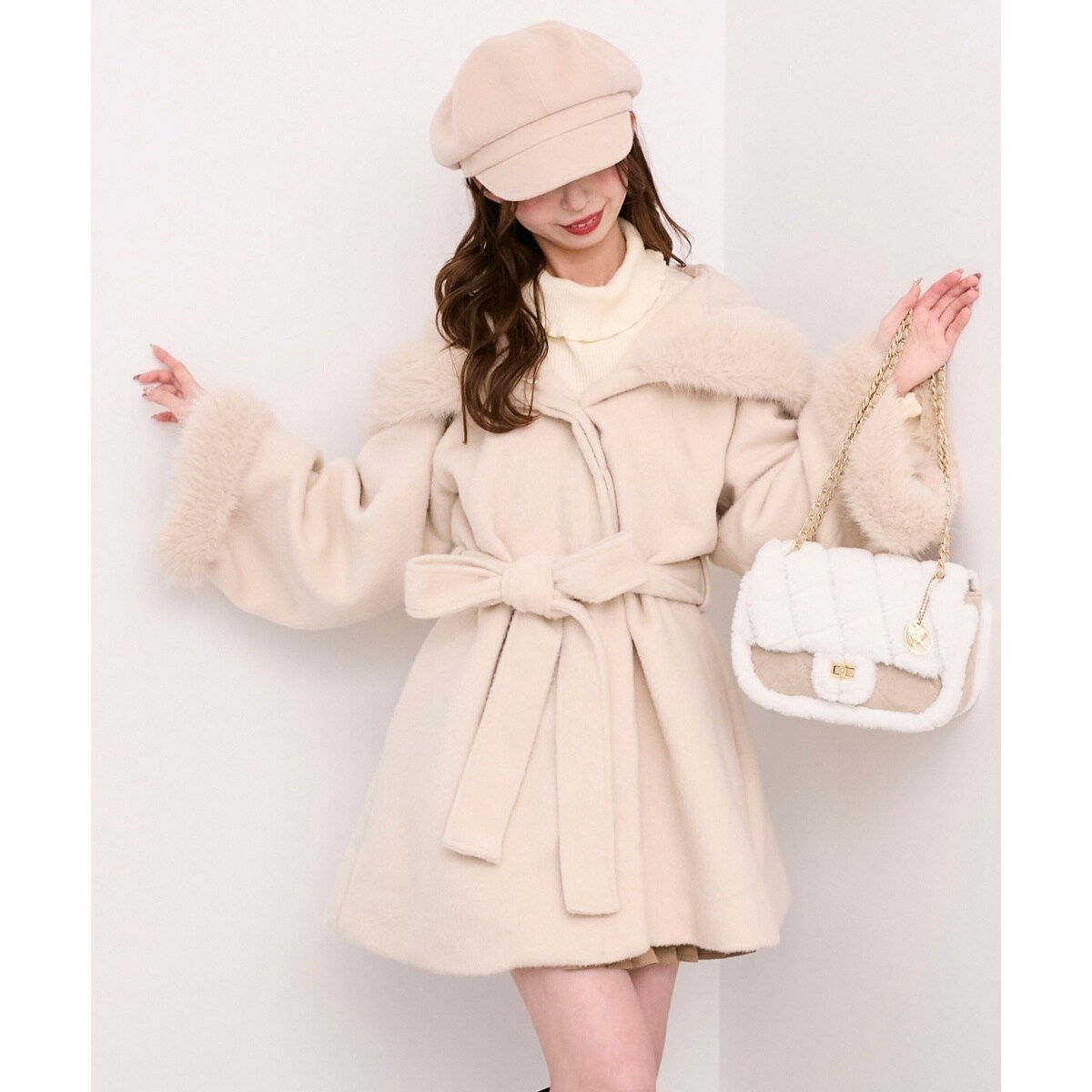 ACLENT（アクレント）の「マルチWAYスタンドカラーFauxファーベスト 