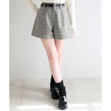 ベルト付きショートパンツ
