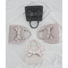 クラシカルスクエアリボンバッグ