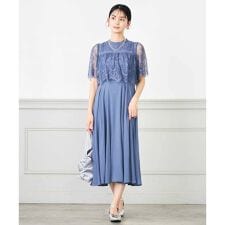 アー・ヴェ・ヴェ(a.v.v)のレースドッキングワンピース