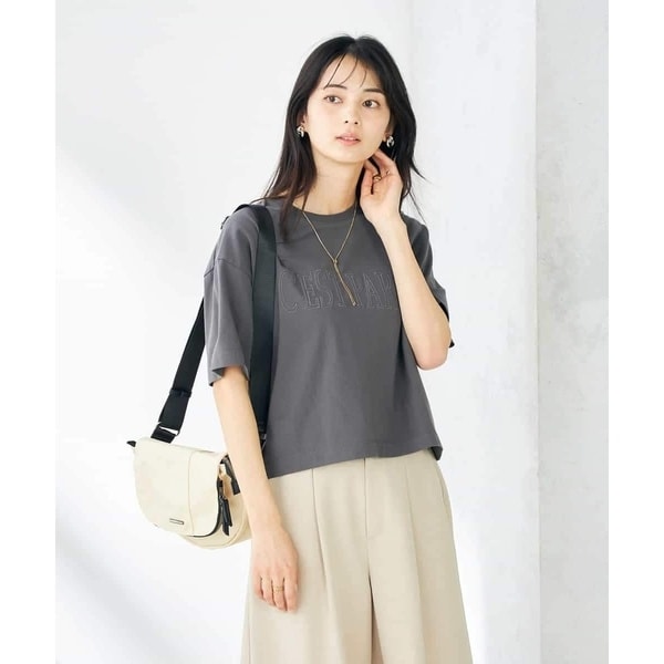 なめらかコットン100％】香水瓶プリントTシャツ | クチュールブローチ