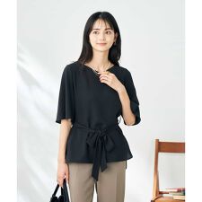 アー・ヴェ・ヴェ(a.v.v)の【接触冷感/UVカット/洗える】バックタック美ラクるブラウス