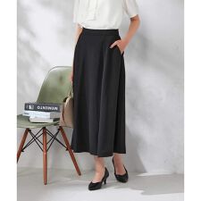 アー・ヴェ・ヴェ(a.v.v)の【洗える】ドライタッチフレアスカート