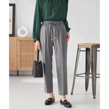 アー・ヴェ・ヴェ(a.v.v)の【洗える/イージーケア/ストレッチ/吸水速乾】美ラクるイージーテーパードパンツ