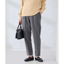 アー・ヴェ・ヴェ(a.v.v)の【イージーケア/洗える/ストレッチ】裏起毛美ラクるスッキリ見えテーパードパンツ