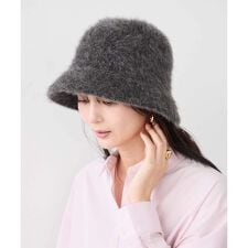 アー・ヴェ・ヴェ(a.v.v)のシャギーニットバケハ