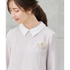 パール調フラワーコサージュ