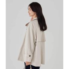 ミドルトレンチコート