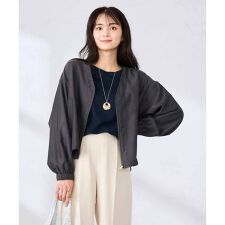 Vネックシアーブルゾン