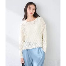 透かし編みニットプルオーバー