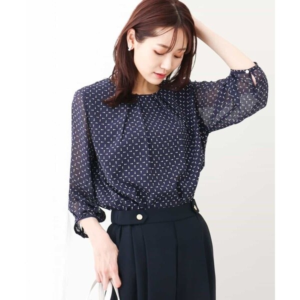 【24AW/トレンド/洗える】パール調釦シアーシャツブラウス Amazon | [MK ミッシェルクラン] 24AW/トレンド/洗える パール調