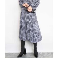 MK ミッシェルクラン(MK MICHEL KLEIN)の【こなれSETUP/洗える】スクエア幾何柄フレアースカート