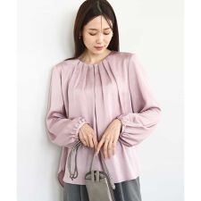 MK ミッシェルクラン(MK MICHEL KLEIN)の【ビジネス/洗える】ウェーブサテンタックディティールブラウス