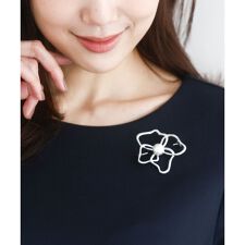 【フォーマル】フラワーモチーフブローチ