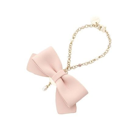 [^ԁF00032510790001]Samantha Thavasa(T}T^oT)̃{`[t obO`[傫߂ȃ{`[t|Cg̃`[ByfUCz傫߂̃{̓{E^CC[WăfUCĂA{̗̊ł悤ɕ\B{`[t炳肰Ȃ`S[h̋ƃtFCNp[ÂƂ肢iȈۂɎdグĂ܂B