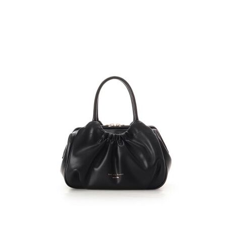 [^ԁF00032510170261]Samantha Thavasa(T}T^oT)̃MU[fUCnhobOӂƂtHɏ_炩ȃJ[ꂽnhobOByfUCz_炩ƂƂ̍ɃMU[{ӂƂVGbgɎdグĂ܂BJ̓C[Ă̂ő傫JAg₷וo₷łBt@Xi[߂ȂĂ}OlbgĂ̂ňړɂSłB߂ȃTCYȂ}`L̂Œz500ml{gۂƎ[ł܂BtɃV_[xgĂ̂ŃV[ɂăV_[obOƂĂgpł܂Byfށz炩ƂƂ̍vgpĂ܂ByTCYzzcZA500ml{gcZAA4TCYc~