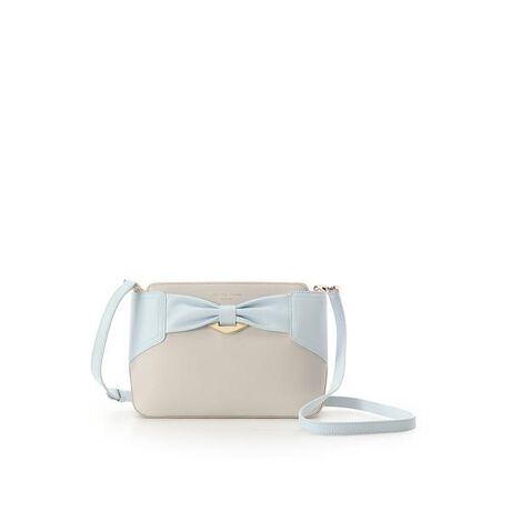 [^ԁF00032510170101]Samantha Thavasa(T}T^oT)̃oCJ[{`[t XvbgU[V_[obO傫߂ȃ{`[t|Cg̃V_[obOoCJ[oByfUCz傫߂̃{̓{E^CC[WăfUCĂAXvbgU[̃h[vł悤ɕ\B{`[t炳肰Ȃ`S[h̋ÂƂ肢iȈۂɎdグĂ܂B|PbgĂ̂łɎopXP[XȂǂ̎[ɍœKłByfށz}bgȎ̃XvbgU[gpĂ܂ByTCYzzcZA500ml{gcZ()