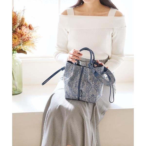 サマンサタバサ エキゾチックモチーフジャガードトートバッグ