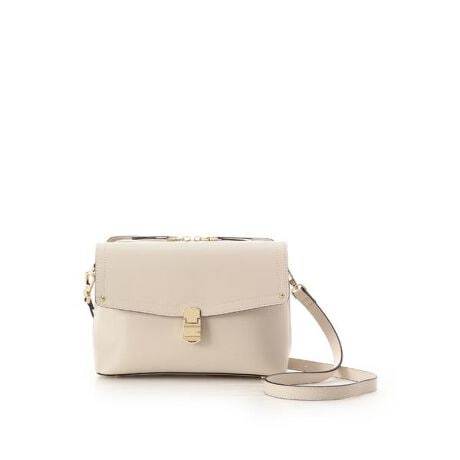 [^ԁF00032510170441]Samantha Thavasa(T}T^oT)̂Ԃ|PbgV_[obOS[hJ[̋|Cg̃V_[obOByfUCz傫߂̂Ԃ|Pbg|Cg̃fUCŃX}[gtHpXP[XA܍zȂǂ[ł傫łB͓wɕĂĉו[鎞Ď[ł̂ł΂炸At@Xi[Ă̂ňړ̎gɂhƖʂłSłBddĂ̍ŌyʂŎ₷oɍœKȃV_[obOłByfށz_炩ȍvgpĂ܂ByTCYz܂zcZAzcZA500ml{gcZ