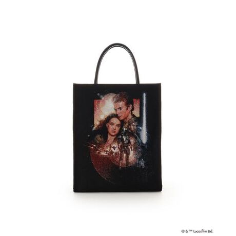 [^ԁF00032510170272]Samantha Thavasa(T}T^oT)́wX^[EEH[YxRNV(Episode) g[gobOnAׂmade in JapanōグwX^[EEH[YxRNVB{̃uh炱ł{ɂACeByfUCzwX^[EEH[YxEpisodẽXg[[`A[gSuD蒲őNɕ\ꂽg[gobOB܂Ń|X^[̂悤ȎdオŁAׂȕ܂ŒJɎdグiBwʂɂ̓Xg[[̃I[vjO[\ĂėʂŊy߂fUCBč`ő傫߂̃TCỶוۂƎ[ł܂BtŃV_[xgĂ̂2wayŎĝ|CgByfށz|GXeŐDグnƎɂ͋vgpĂ܂ByTCYzA4TCYcZAzcZA500ml{gcZ