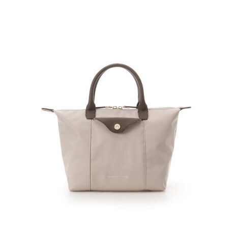 [^ԁF00032520175021]Samantha Thavasa(T}T^oT)̃iC~XvbgU[ JWAnhobOiCfނ̌yʂȃJWAnhobOByfUCzyĈ₷iCfނƎ|PbĝԂɂ̓XvbgU[gpBXvbgU[Ă̂ŃJWAɂȂ߂AƊYfUCB|PbĝԂɂ̓S[hJ[̃IWĩrW[ƋP܂B傫߂̃tg|Pbg͂ɎopXP[XȂǂ̎[ɍœKŁAobO̓͂Ɖו邱Ƃł̂Ŏ[͂QłBtɃV_[xgĂ̂ŃV[Ďgł̂|CgByfށziCfނgpĂ܂ByTCYzA4TCYc~AzcZA500ml{gcZ