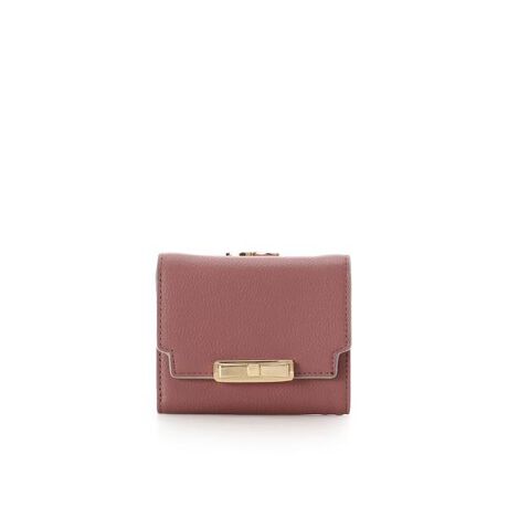 [^ԁF00032520285001]Samantha Thavasa(T}T^oT)̃{`[t ܍z{`[t̋|Cg̐܍zByfUCzVvȃJ[̃ACeŃS[hJ[̃{`[t̋͗̓IɃfUCBO܂̃RpNgȃTCYŃobO̒Ɏ[鎞΂܂BJ[h|PbgĂAK͂܌̎dlɂȂĂ̂ŕЎłȒPɈ₷A傫J̂Œg₷łByfށz^{vgpĂ܂B