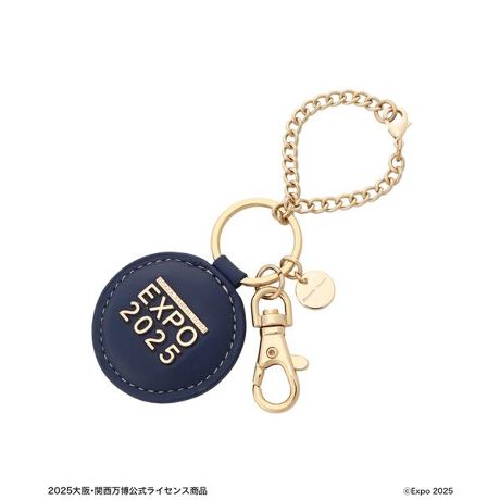 [^ԁF00032510790191]Samantha Thavasa(T}T^oT)́uEXPO 2025vR{`[mȗA20NԂɓ{ŊJÂꂽ2025NE֐LOāAEXPO 2025SS[hJ[ŃfUCobO`[oBb̑E֐ƋɁAT}T^oTƂ̃R{[VACeByfUCz_炩pXeJ[ƃx[VbNJ[̖LxȃJ[oG[VœWJBtbN^Cv̋ƃ`F[̂ǂtĂāAobOɕtAȂǂ̃ACeɕtƗlXȃp^[Ŏgp\łBS[hJ[ŉ؂₩ȈۂEXPO 2025SfUCꂽLOACeB