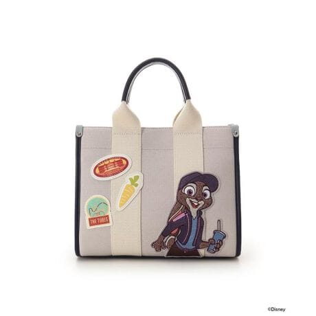 [^ԁF00032520175362]Samantha Thavasa(T}T^oT)́wY[gsA2xRNV uWfBEzbvXvg[gobOwY[gsAx̐VȐEƃXP[Abv`V[AzACeoByfUCzuWfBEzbvXvC[WzFɁwY[gsA2x̕Az`[t̃byU΂߂VѐSfUCBobO̐ʂ́uWfBEzbvXṽA[g͗̊̂鑊ǎhJ̃byŕ\BƂG肪łB{bNX^̃VvȃtHŌy₩Ȃ[͔͂QłBt̃V_[tƌ|ł܂ByTCYzA4TCYc~AzcZA500ml{gcZAgсcZ