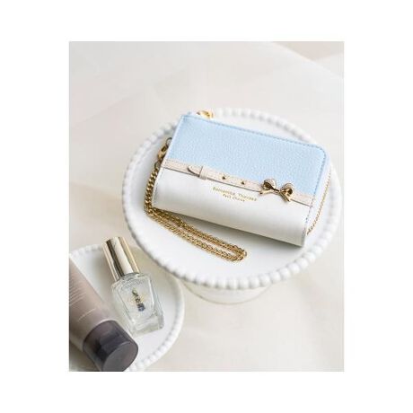 [^ԁF00122510260271]Samantha Thavasa Petit Choice(T}T^oTv``CX)̃rW[{oCJ[ L[P[XfUCE؂₩ȃoCJ[̔zFƁALL̃{rW[`[tANZgƂfUCBE{ɂ̓rW[lߍ݁ALLƉ؂₩Ɏdグ܂BE{̉炵ƃxg̃NVbNȃfUC|CgB@\Eɂ͌L[ƁAX}[gL[|PbgtB(X}[gL[̑傫ɂēȂꍇ܂B) EO\ȃ`F[tŁAobOɕtĂɌ₷̂|CgB[̓L[~4wʃ|Pbg~1