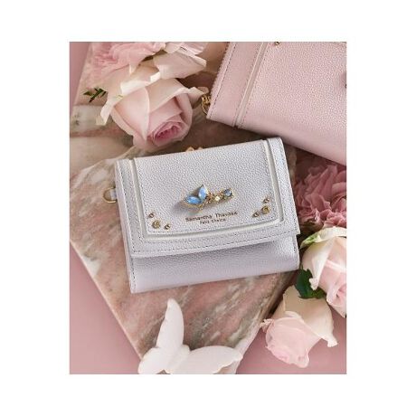 [^ԁF00122510260832]Samantha Thavasa Petit Choice(T}T^oTv``CX)̃o^tCrW[ ܍zfUCE̒WJ[̃U[Ƀo^tC`[trW[킹؂₩Ɏdグ܂BEpXeJ[ƍ킹rW[̃J[Oœꊴ̂fUCBEzCg̃Cȃ|CgB@\EK͂܌ŊJ₷ARC̏o₷dlBE[͔QȂ̂ŁALbVXh̕ɂh̕ɂ߂̃ACeBEDꂪɕĂ̂Ŏd₷g₷̂|CgE܍złAJ[ĥŁAz̔ւɂ҂B[́EJ[h|Pbg~4Et[|Pbg~2