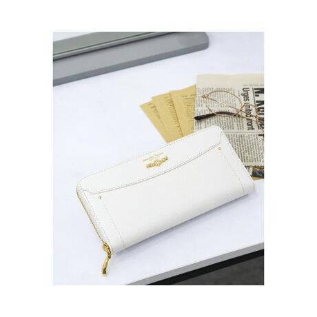 [^ԁF00122510260614]Samantha Thavasa Petit Choice(T}T^oTv``CX)̃t[A[` EhWbvzZ^[̂ԃ`[tV[YBfUCE炵pXeJ[̓WJBETCh̃Xeb`|CgBEÂȂ肷Ȃl킢fUCɎdグ܂B@\Et@Xi[^Cv̒z͂܂̂ŁA肨܂BEt@Xi[ő傫JA₷o₷dlBEKꂪd؂ĂAd₷̂|CgB[́EJ[h|Pbg~12Et[|Pbg~2Ewʃ|Pbg~1