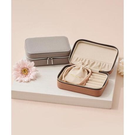 [^ԁF00122520265543]Samantha Thavasa Petit Choice(T}T^oTv``CX)̃WG[ ~j|[`lC̃gxWG[|[`BRpNgTCY^тɕ֗ȃACeBWȂǂł̃ANZT[̕ۊǂɂ҂B