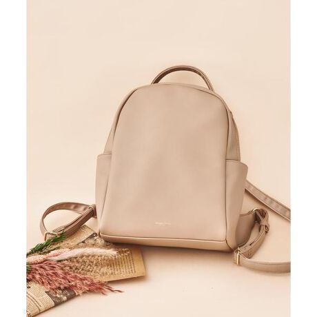 [^ԁF00122520265441]Samantha Thavasa Petit Choice(T}T^oTv``CX)̃VvbNfUCEVvȃfUCȂ̂ŁAǂȃR[fɂ킹₷\ACeBElJWA3FWJB@\Eɂ̓t@Xi[|Pbg1Ə߂ȃ|Pbg2BEpXP[X̃ACe[łwʃt@Xi[|PbgtBETCh|PbgĂ̂ŁAɎoACe[\B[́EzE{g(500ml)