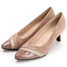 ポインテッドトゥ素材コンビパンプス