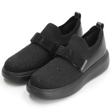 ユニティー(unity)のストラップニットスニーカー