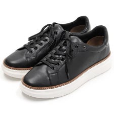 ユニティー(unity)のレースアップスニーカー