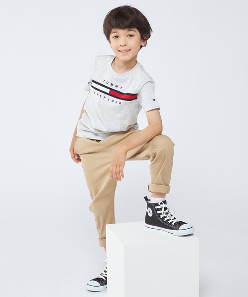 KIDS【90～170cm展開】 フラッグロゴＴシャツ | トミー ヒルフィガー