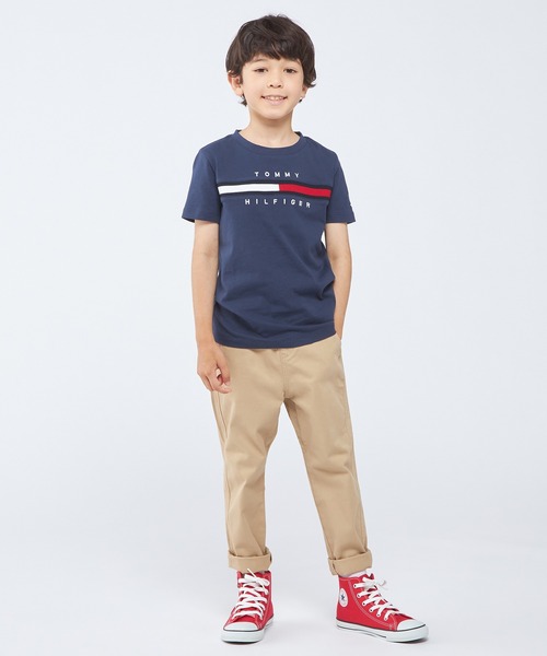 KIDS【90～170cm展開】 フラッグロゴＴシャツ | トミー ヒルフィガー