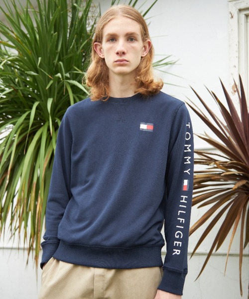 3274.TOMMY HIlFIGER プルオーバースウェット-