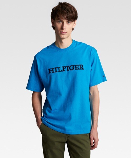 モノタイプエンブロイドアーカイブTシャツ TOMMY HILFIGER（トミーヒルフィガー）の「モノタイプエンブ